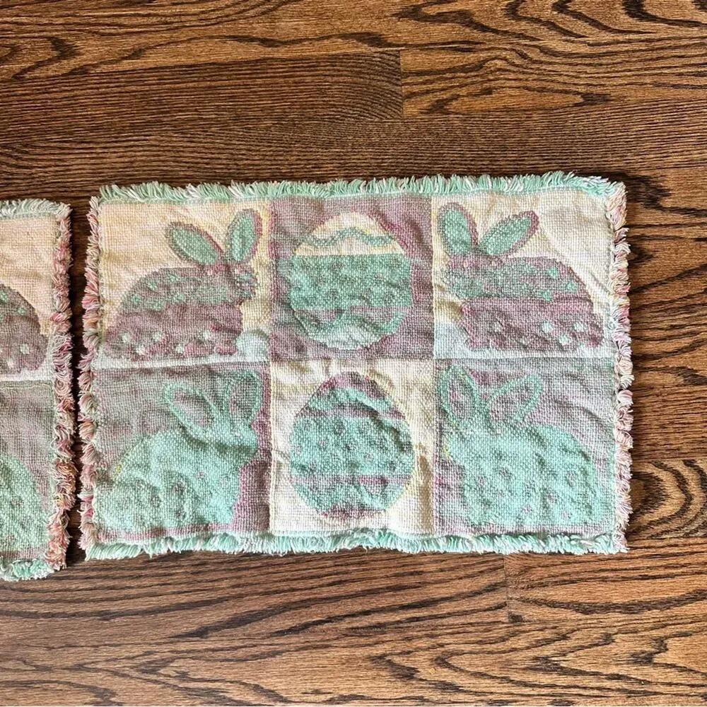 Vintage Easter Bunny Woven Placemats collectible - set of 2 placemats coquette